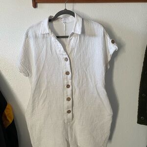 MARBLE Elegant White Textured romper